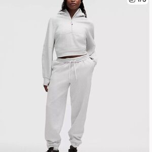 Lululemon Athletica Light Gray scuba jogger set